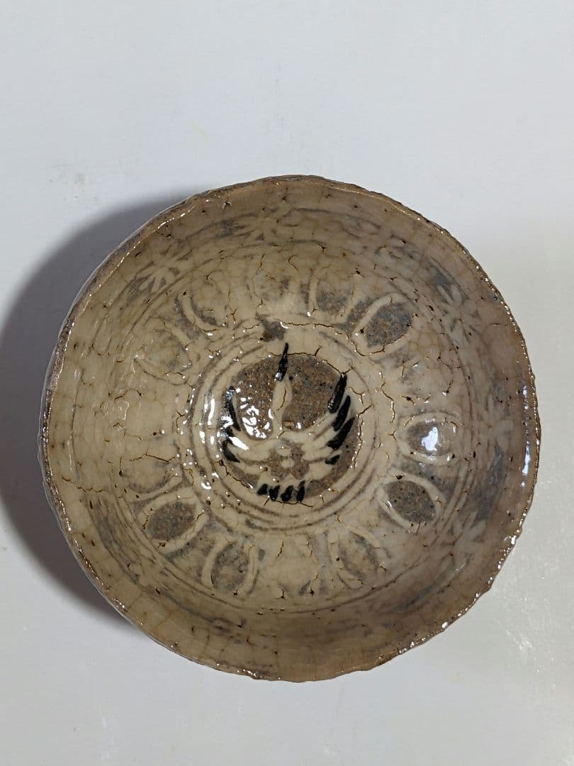 ⭐明治時代 三島唐津 絶品 珍物 四代 清水六兵衛 黒土 象嵌鶴紋様 骨董品