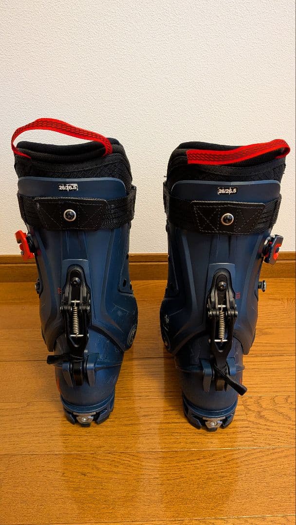 ATOMIC BACKLAND EXPERT バックカントリーブーツ