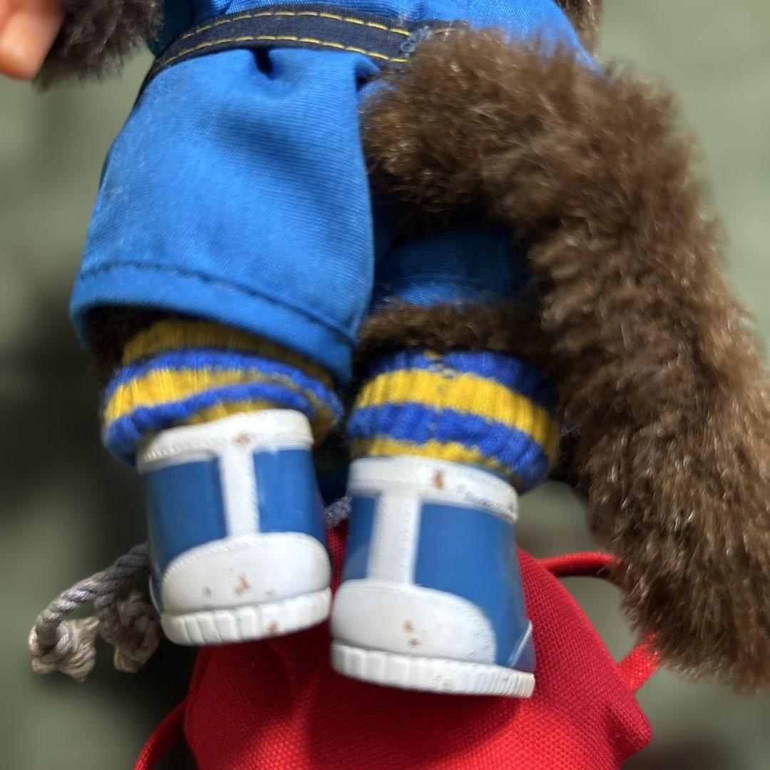 モンチッチ　ぬいぐるみ　赤リュック