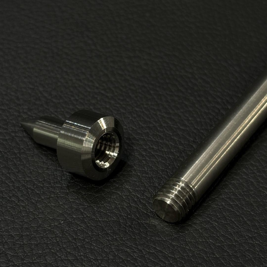 新品 特注品 チェロ エンドピン 8mm タングステン製 + チタニ m1849