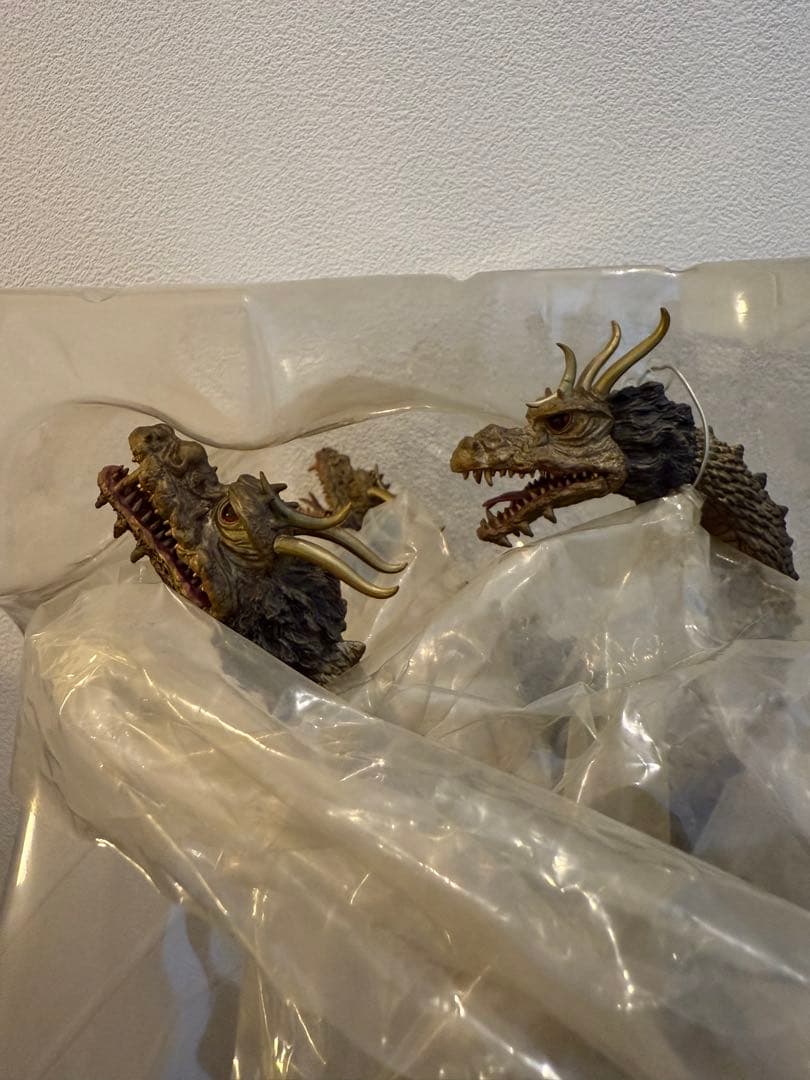 東宝大怪獣シリーズ　キングギドラ1968年版　　美品