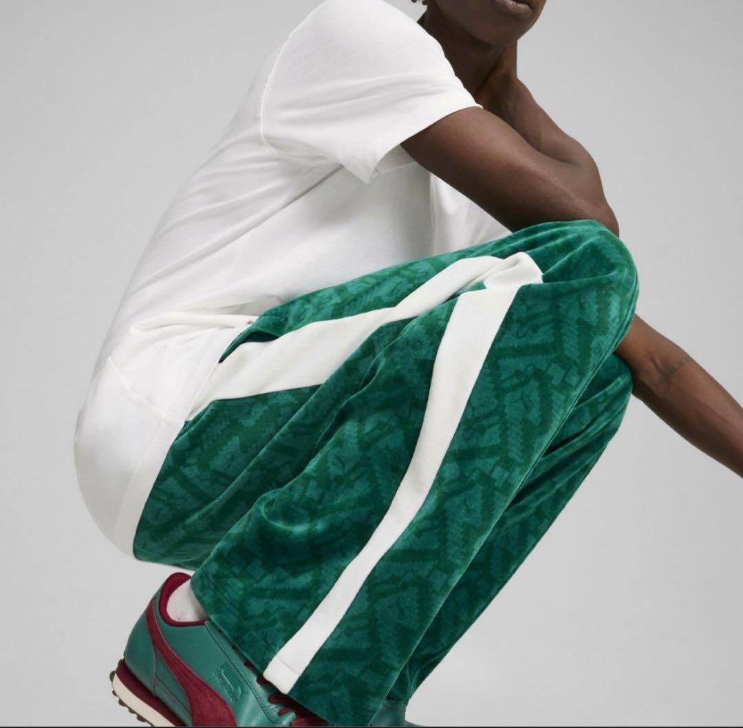 PUMA プーマ　ジャージ　イカゲーム ベロア　ズボン　ジャージ　トラックパンツ