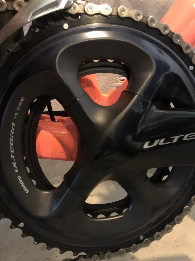 送料込アルテグラコンポ　トレック　エモンダ　ALR5 2023