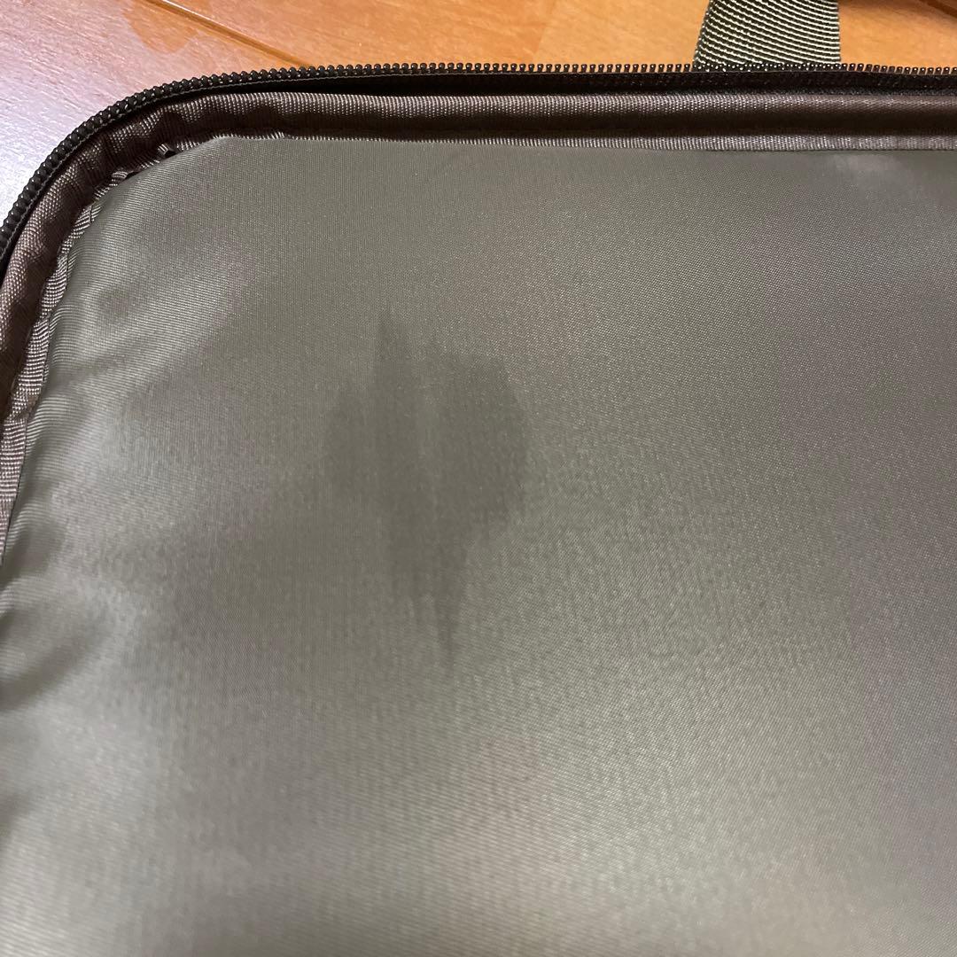 ヒューマンメイド　HUMAN MADE トラベルバック　ビジネスバッグ　カバン