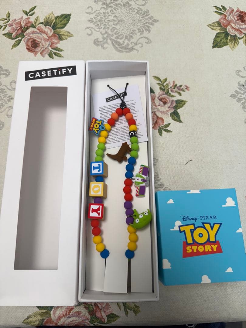 CASETiFY トイ・ストーリー ビーズストラップ