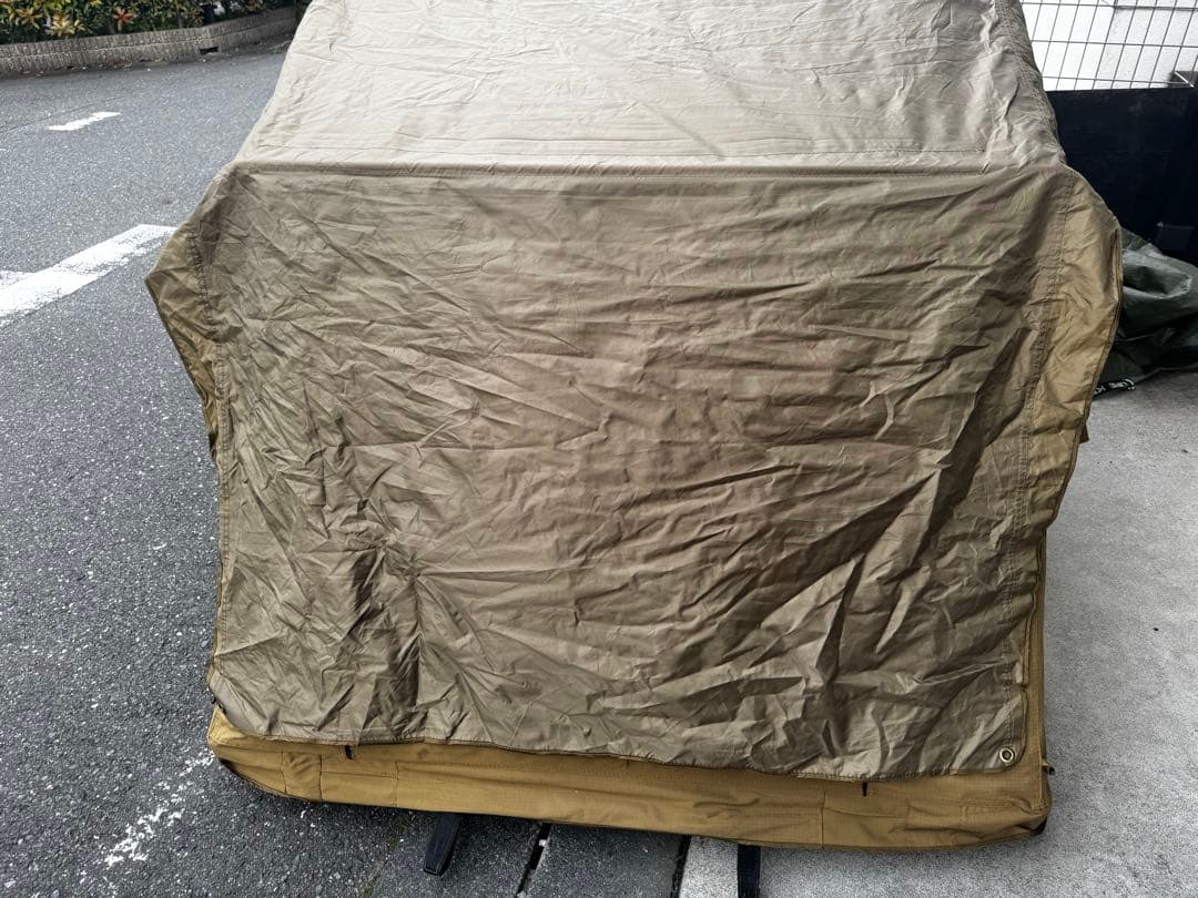 アドベンチャーキングス ルーフトップテント　アネックス付き