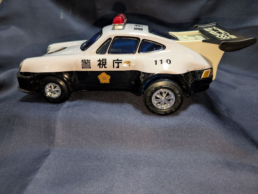 ブリキ自動車　ポルシェパトカー turboRSR