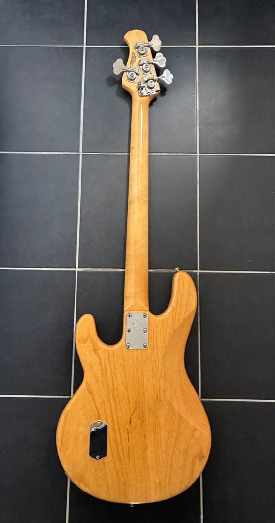 USA製MusicManStingRay1992年製 3BandEQナチュラル