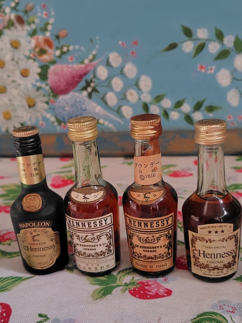 ジャズ　ヘネシー　スリースター、ヘネシー　ナポレオン、スペシャル　30ml 4本