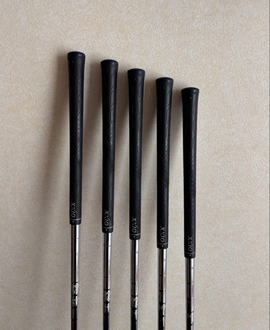 ゼクシオ9 アイアン5本セット（6〜P）