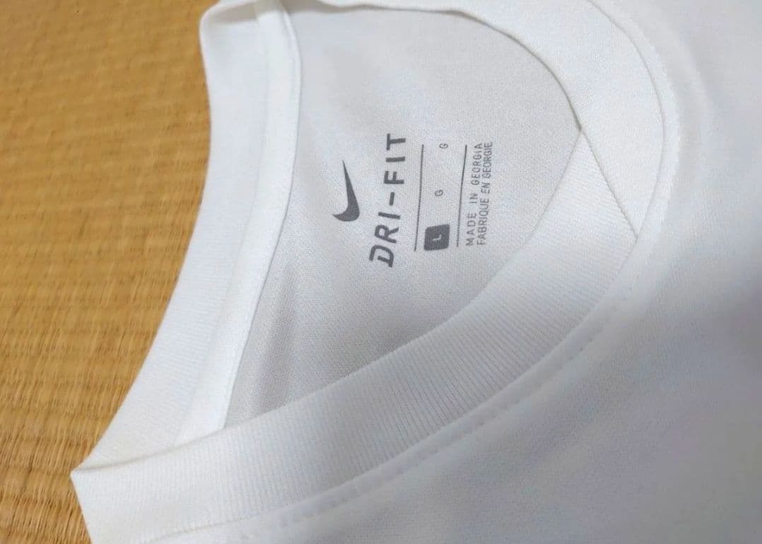 NIKE Paradise Soccer Club Supremeサッカーハワイ