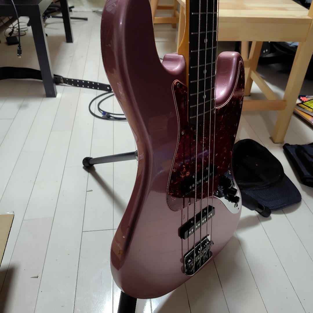 フェンダージャズベース・メイドインジャパンJDシリ バーガンディミストメタリック