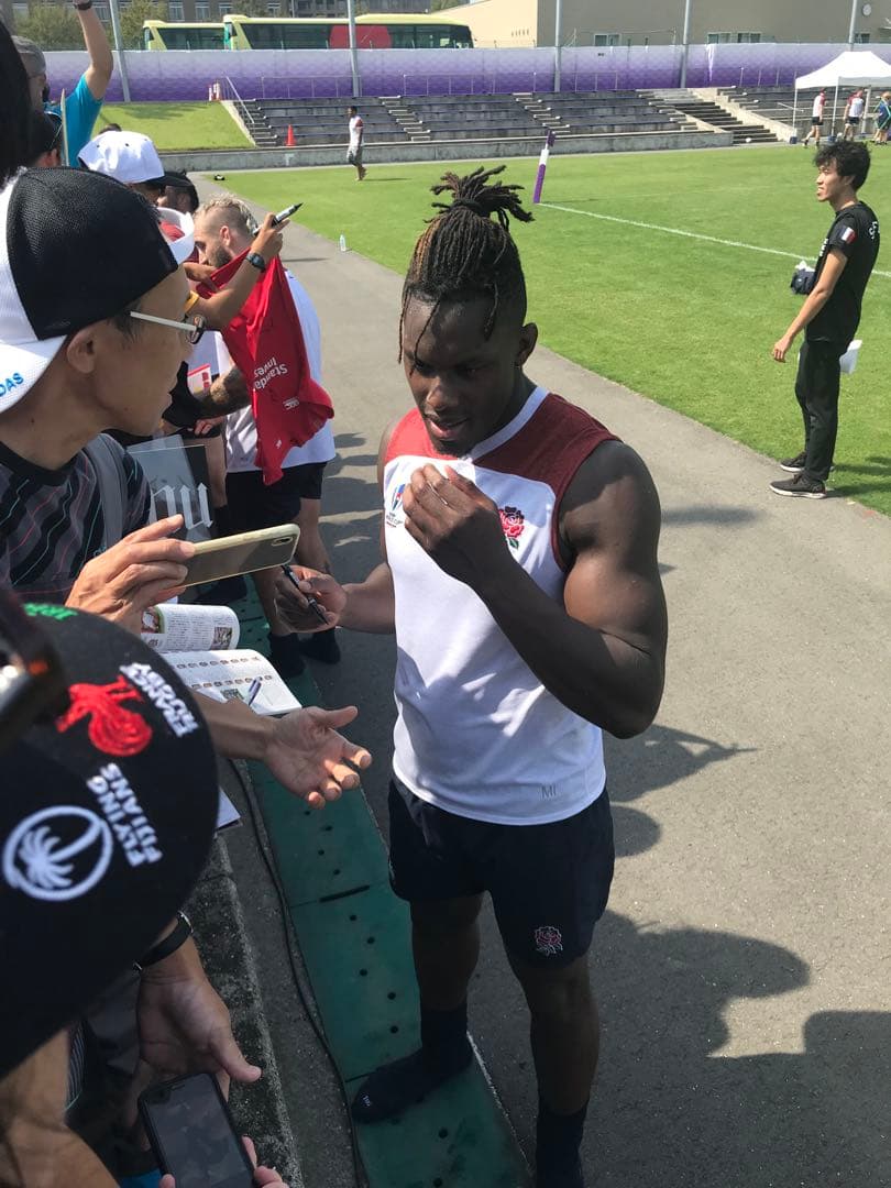 ラグビーイングランド代表サイン入りジャージ