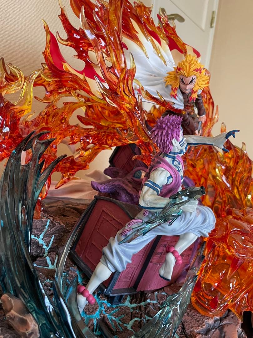 鬼滅の刃　煉獄杏寿郎 vs 猗窩座 フィギュア　LX Studio