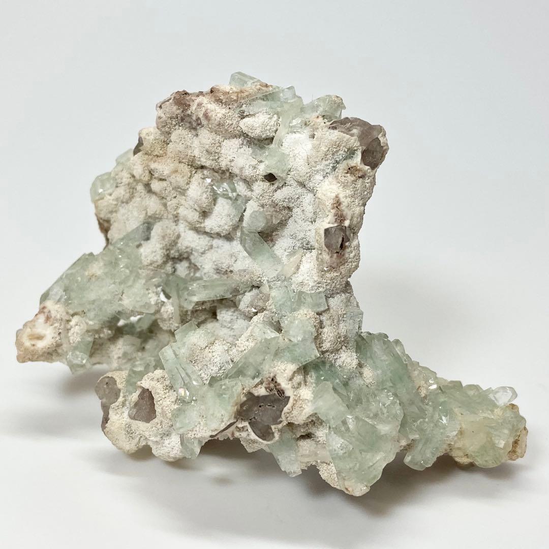 グリーンアポフィライト　魚眼石　鉱物標本　原石　天然石　ストーン　インド