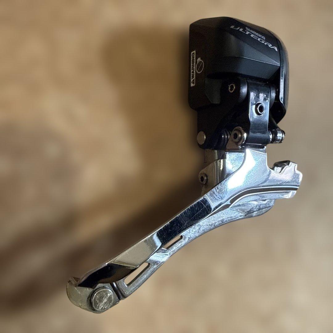 Shimano Ultegra di2 FD-6870 フロントディレイラー