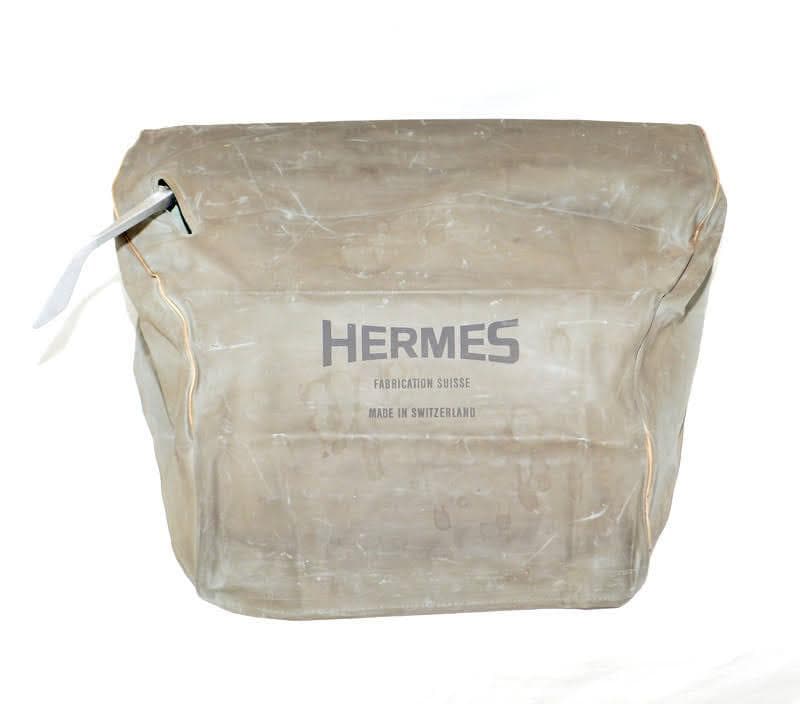 匿名配送☆HERMES ヘルメス 3000 スイス製 タイプライター ビンテージ