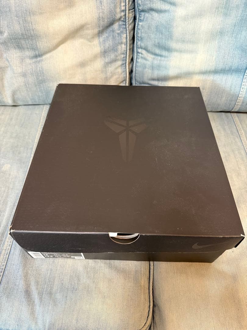 【新品】Nike Kobe 9 Elite High \"Masterpiece\"