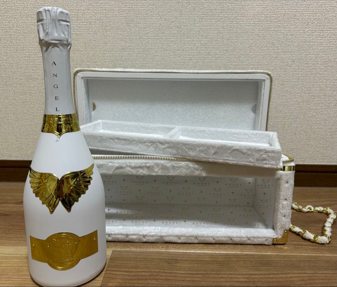 エンジェルNV ブリュット ロゼ ホワイト ホリデーエディション ファータイプ