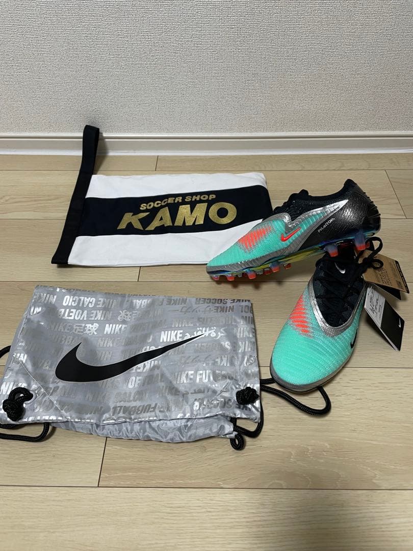 【新品未使用】NIKE ファントム6 LOW エリートAG 25.0㎝