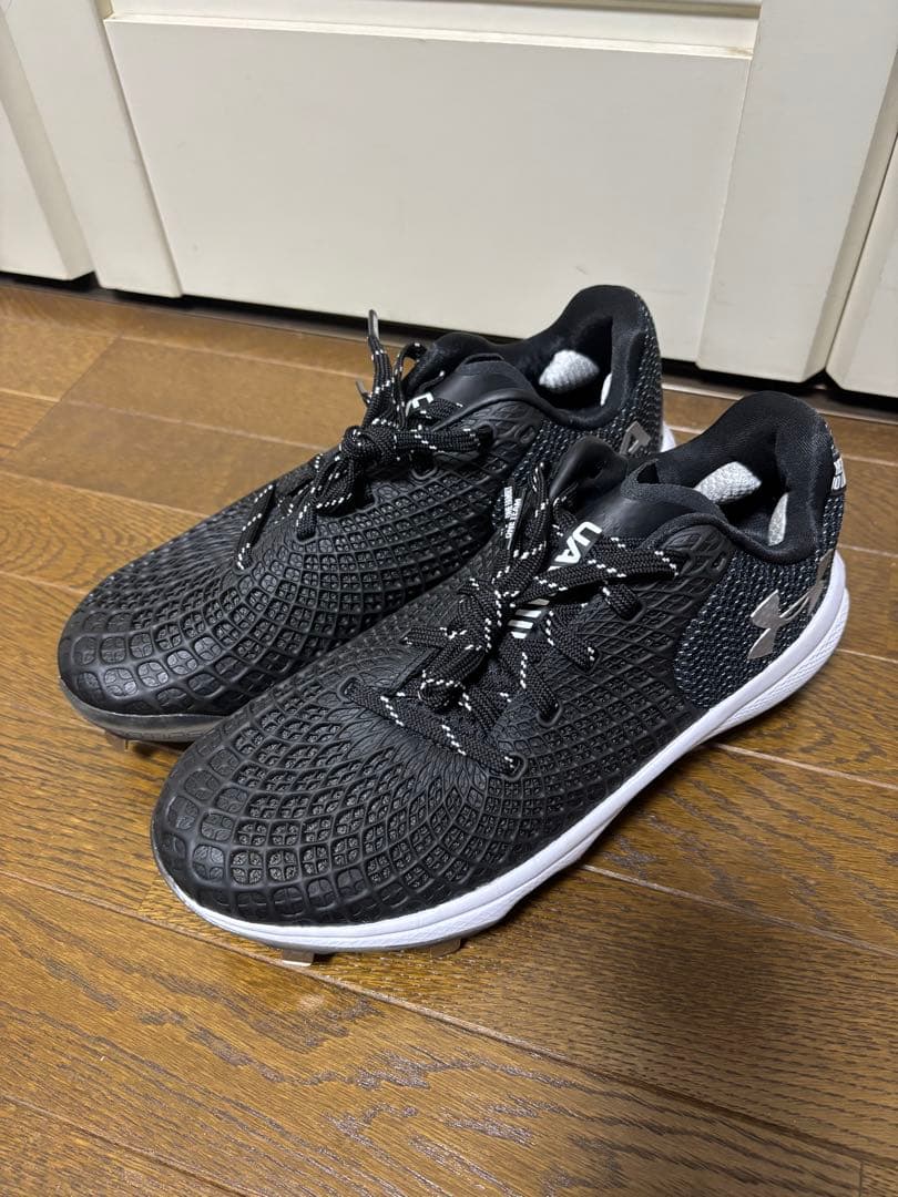UNDER ARMOUR 野球 ポイントスパイク 黒 ロゴ 金具 24cm