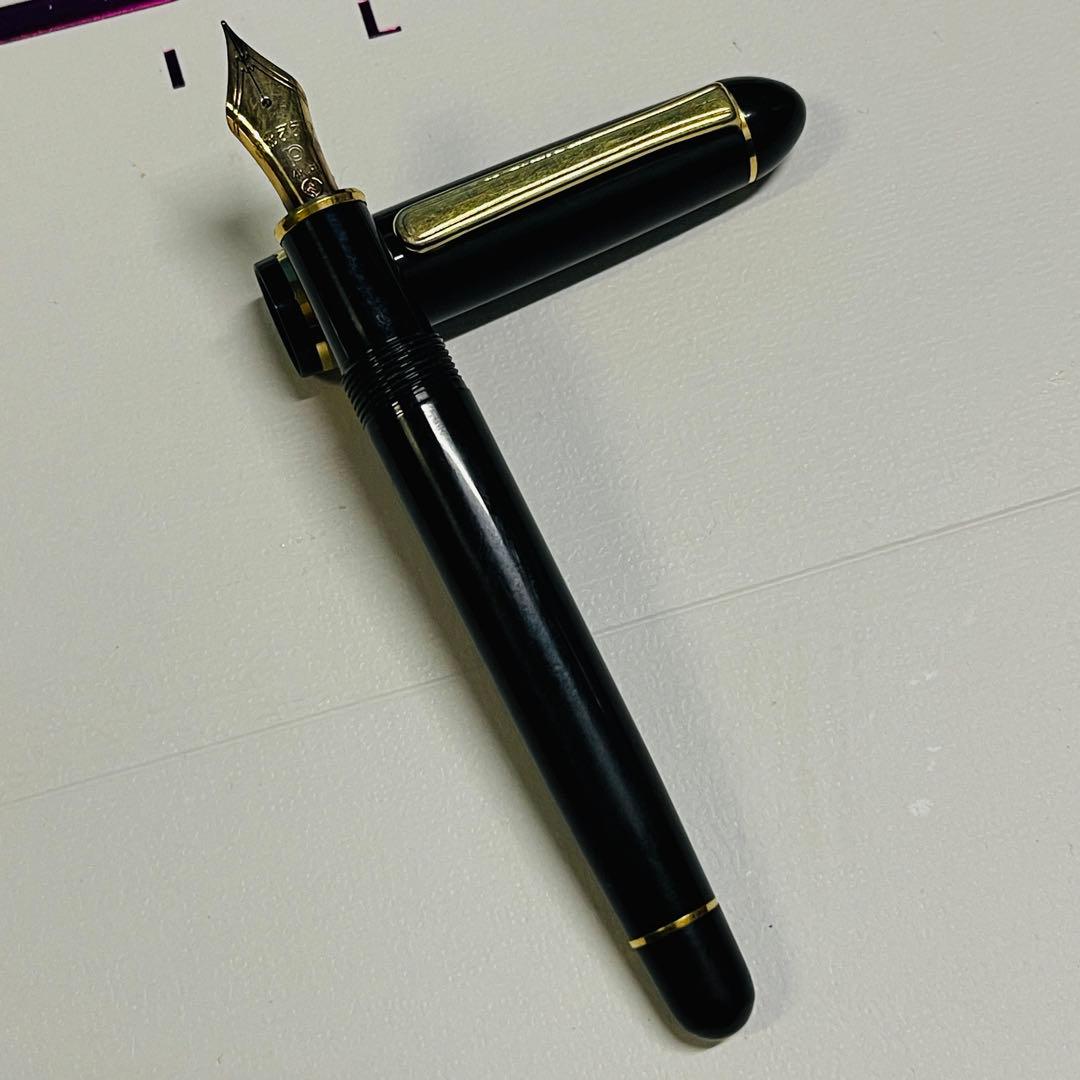 プラチナ万年筆　#3776センチュリー　ブラック