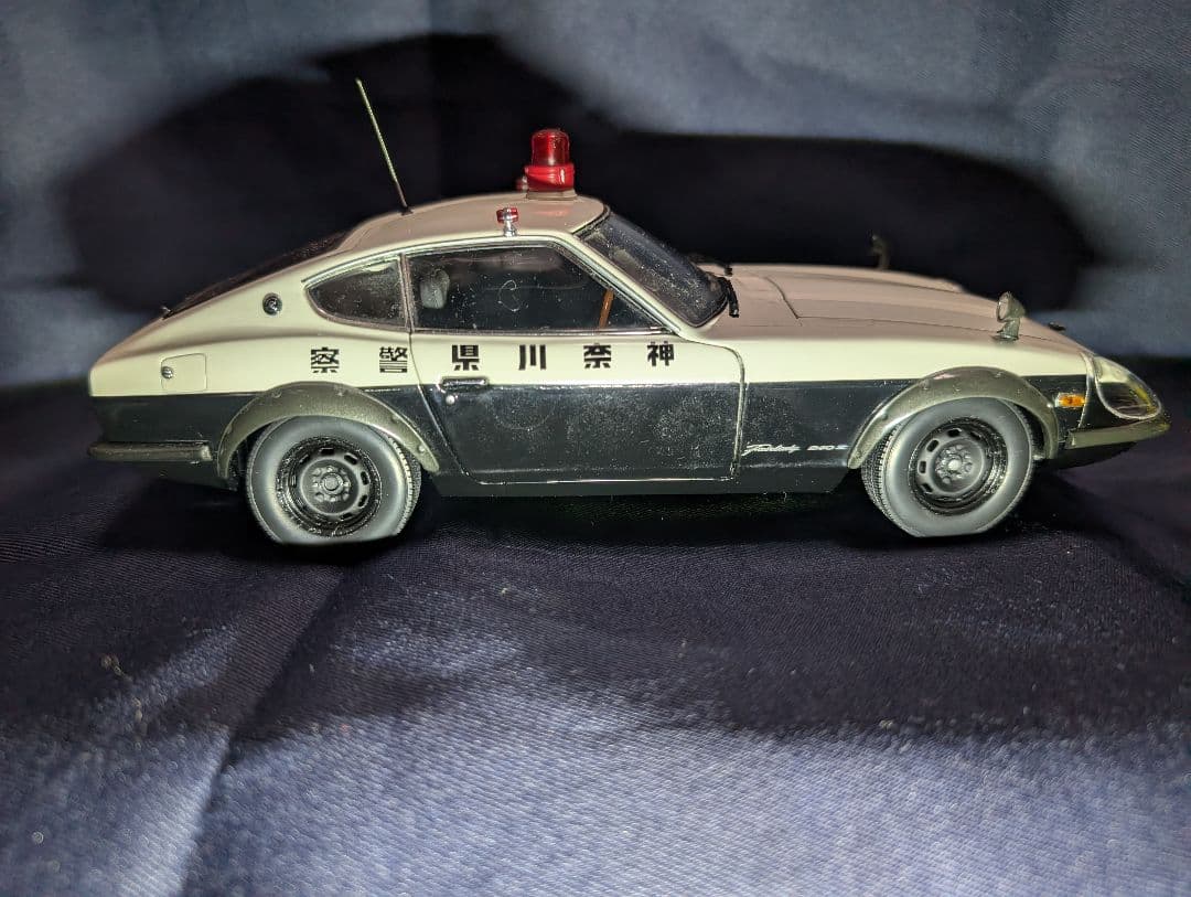 京商　フェアレディ240Z パトカー 1/18