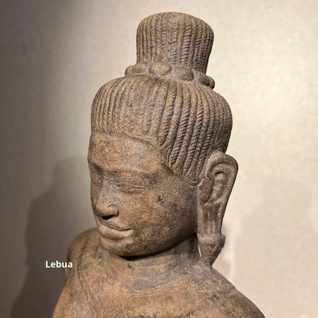 女尊Angkor女神石像 11世紀1000年前 11th century世界遺産