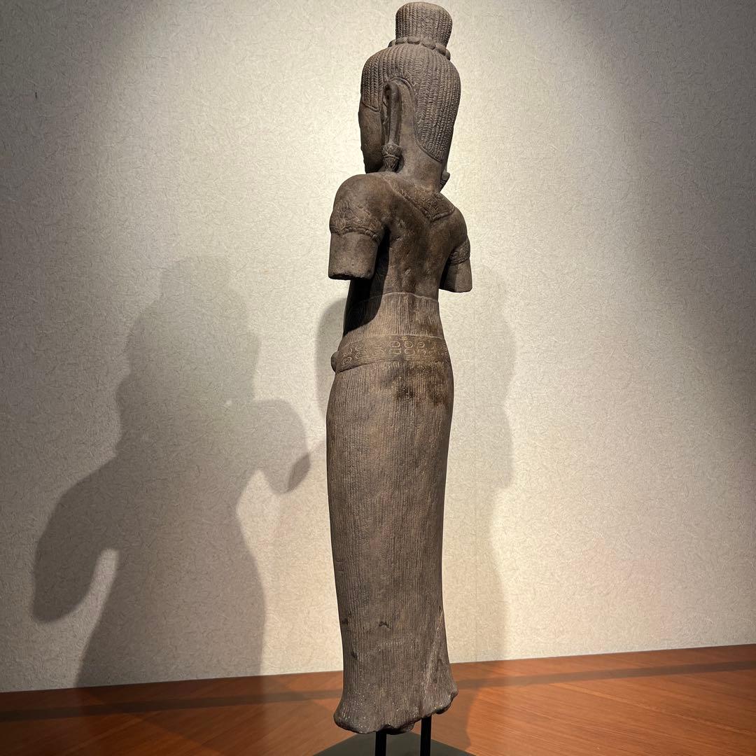 女尊Angkor女神石像 11世紀1000年前 11th century世界遺産