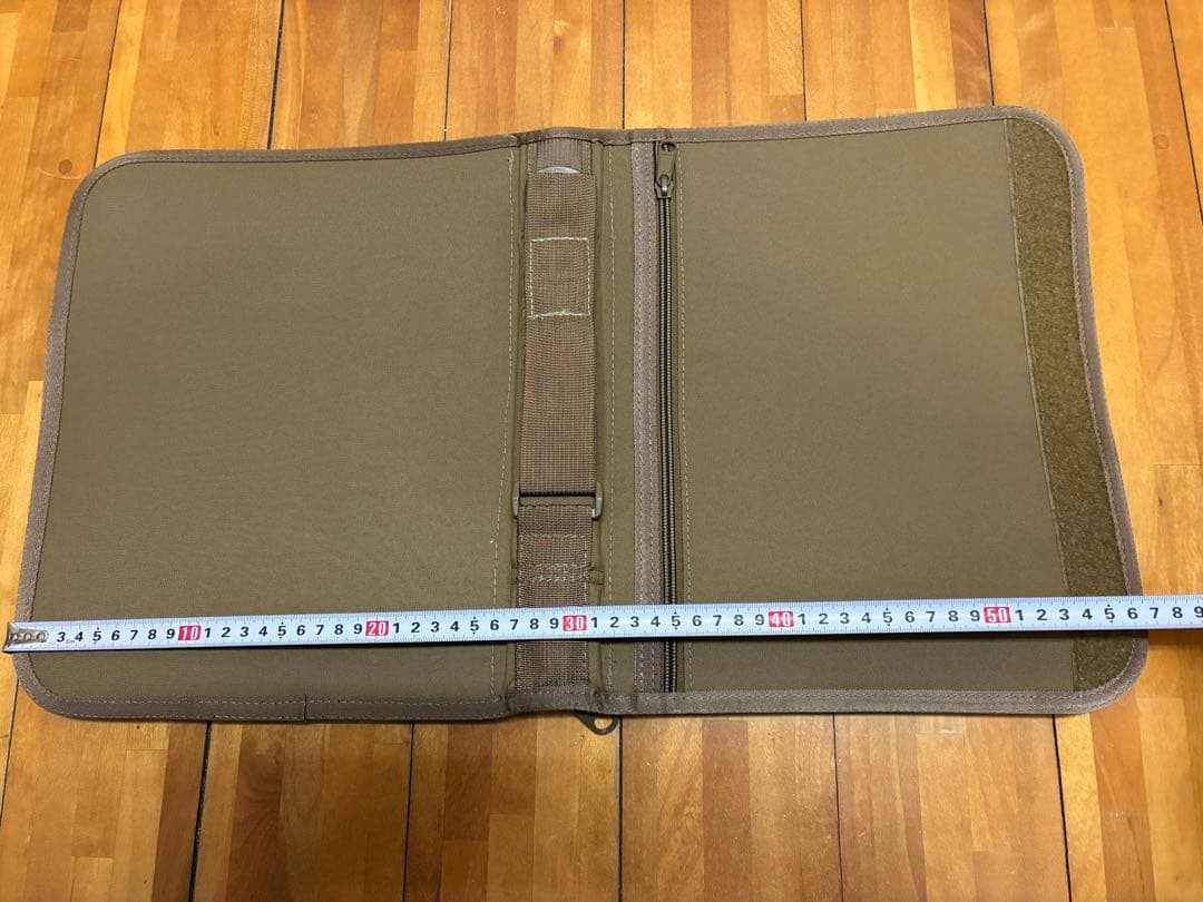 カーキ ナイロン ノートカバー　ライトインザレイン