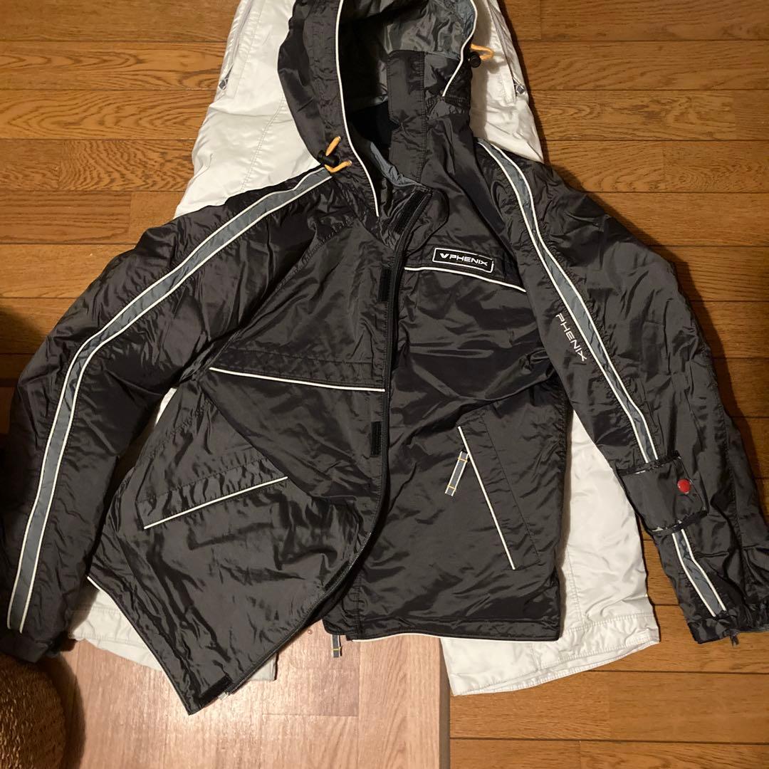 落札者購入がなかったのでどなた様でもOK)PHENIX スキーウェア上下Mサイズ