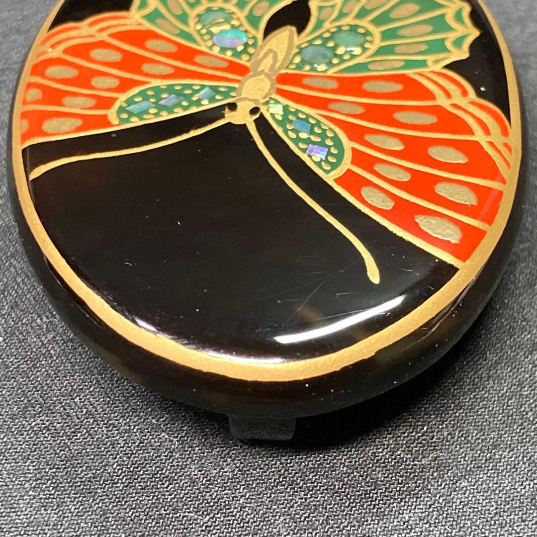 《広行作》金彩 蝶ブローチ 鼈甲製