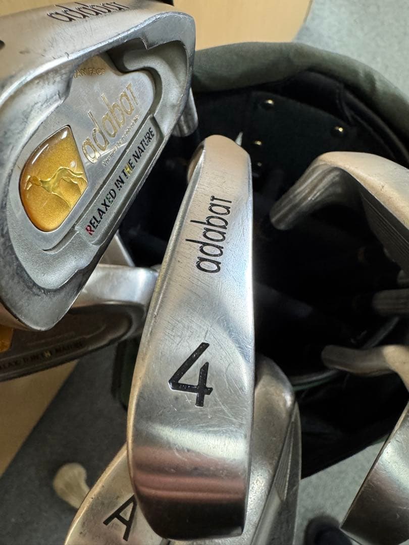 大特価！キャディーバック付　ゴルフクラブフルセット