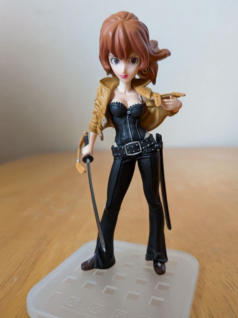 峰不二子 フィギュア 　バイク付き