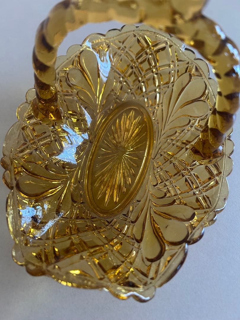 アンバーガラス製バスケット