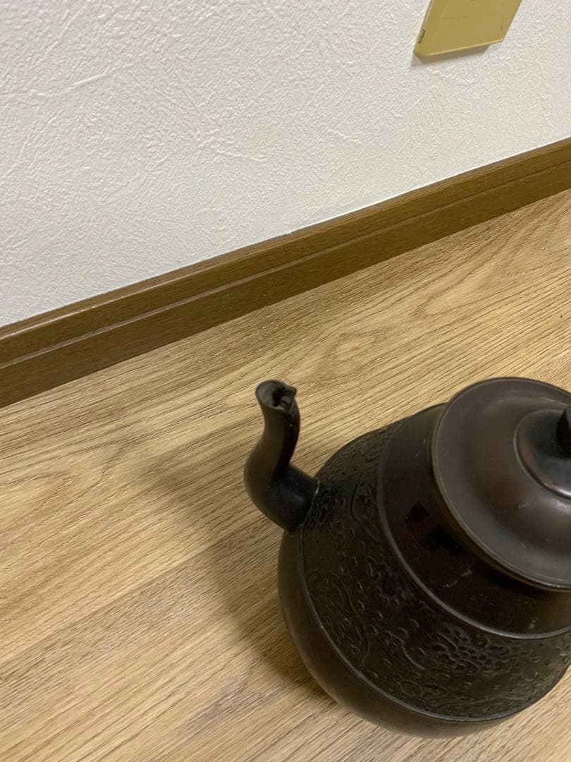 時代　唐銅　水指