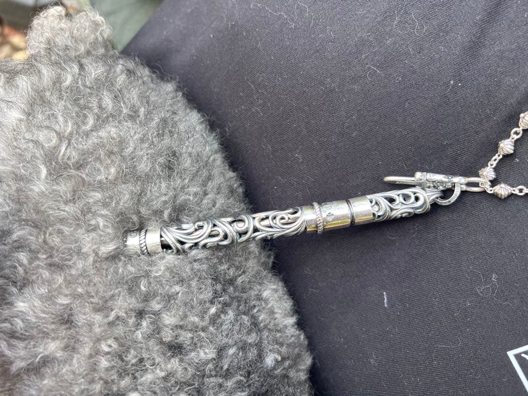 S925刻印有：重厚シルバーペンダントとしても使えるペン　SZB007