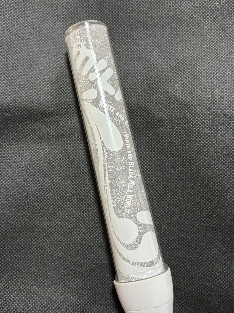 M!LK 白黒牛乳ワールド　カラチェン　ペンライト