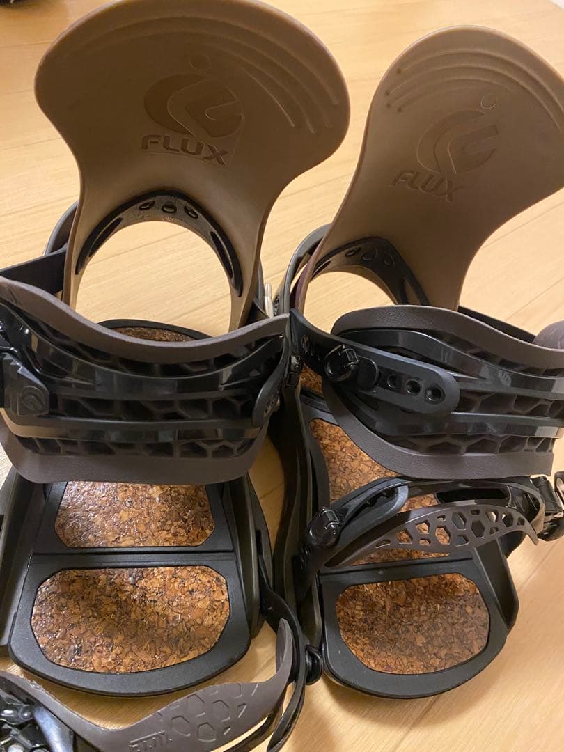 FLUX スノーボード ビンディング コルク