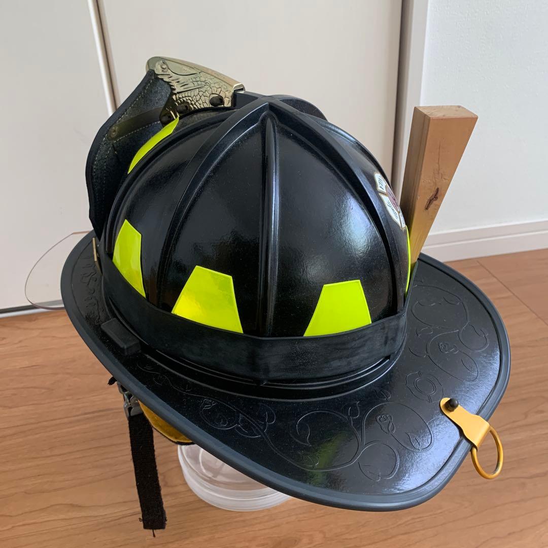 FDNY ファイヤーファイターヘルメット