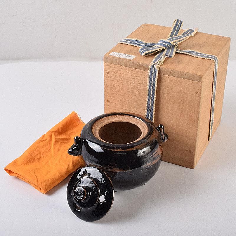 人間国宝　濱田庄司作　黒釉　双耳香炉　蓋付香炉　共箱　M　R9216