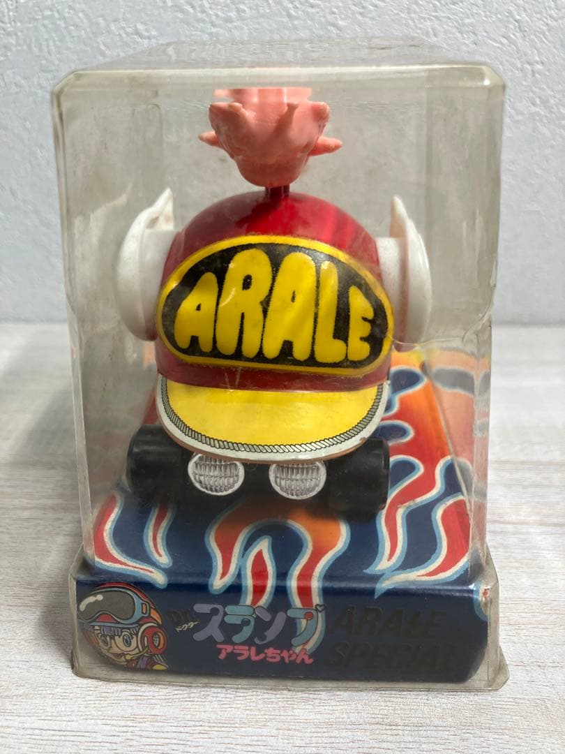 Dr.スランプ アラレちゃん ガッちゃん 鳥山明 ミニカー 　未使用？