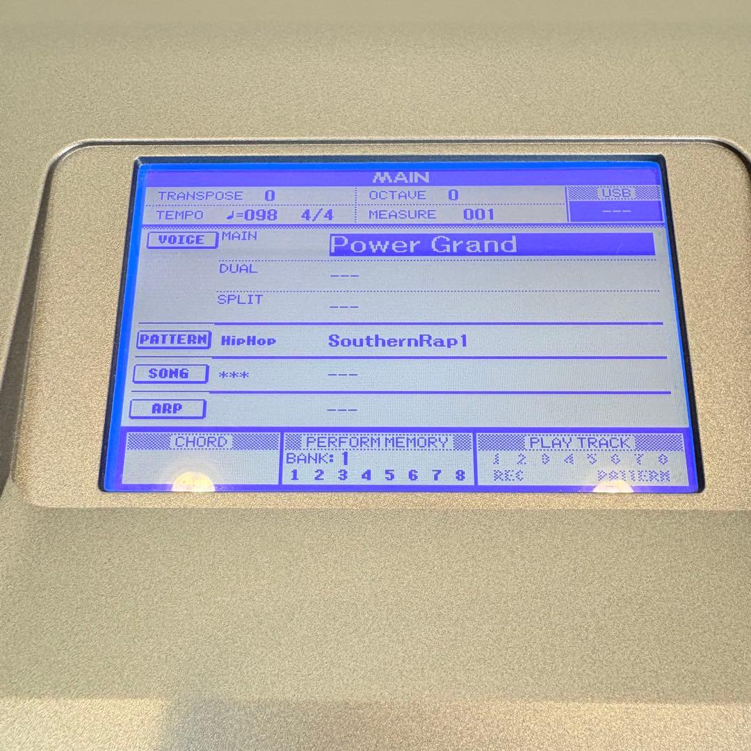 【美品•動作良好】YAMAHA ヤマハ シンセサイザー MM6 専用ケース付属