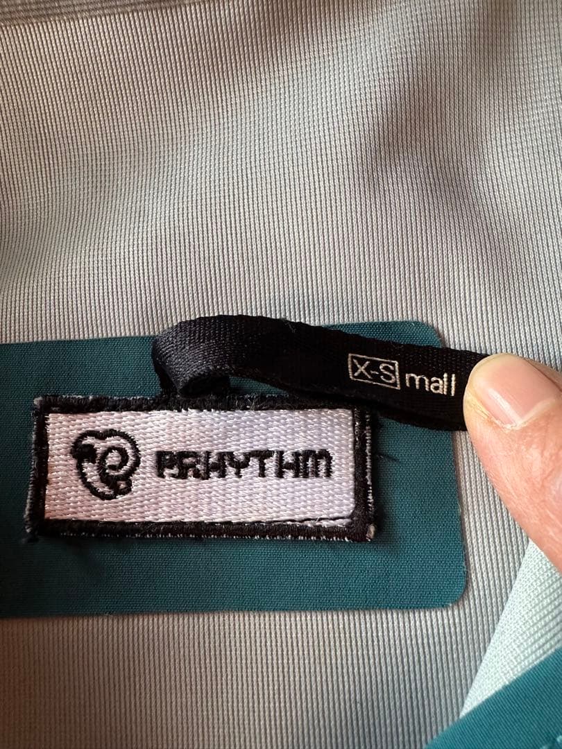 【XSサイズ】P.RHYTHM SMILE JACKET 女性着用