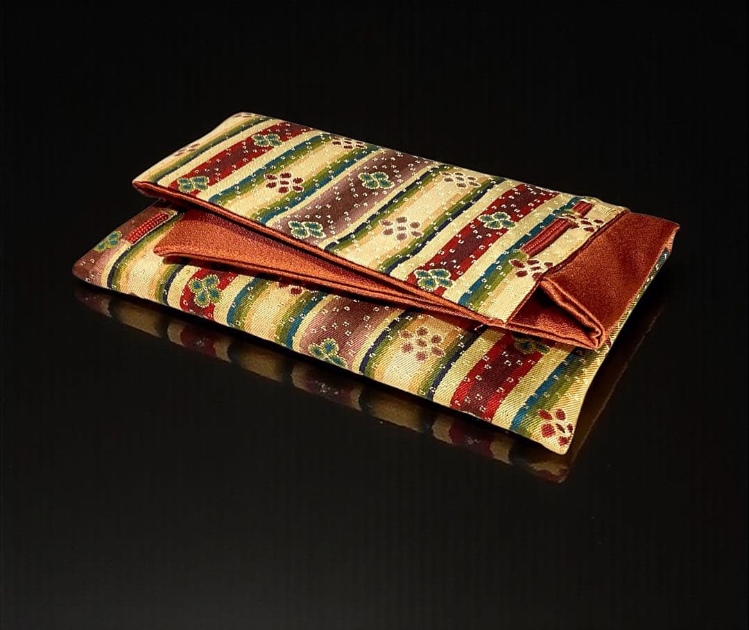 京都発　龍村美術織物　/　数寄屋袋　花文暈繝錦　⭐️【日本製】【新品】⭐️