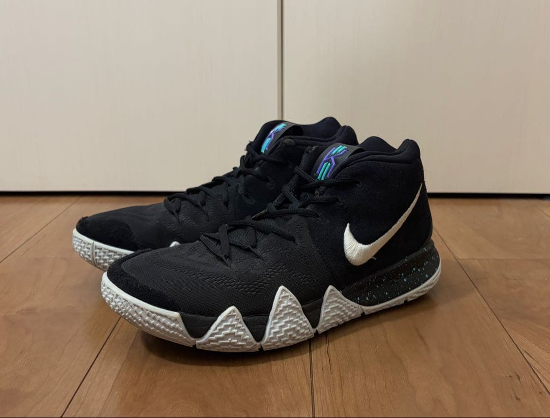 NIKE カイリー4 27.5cm